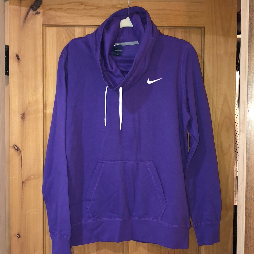 Nike sweatshirt